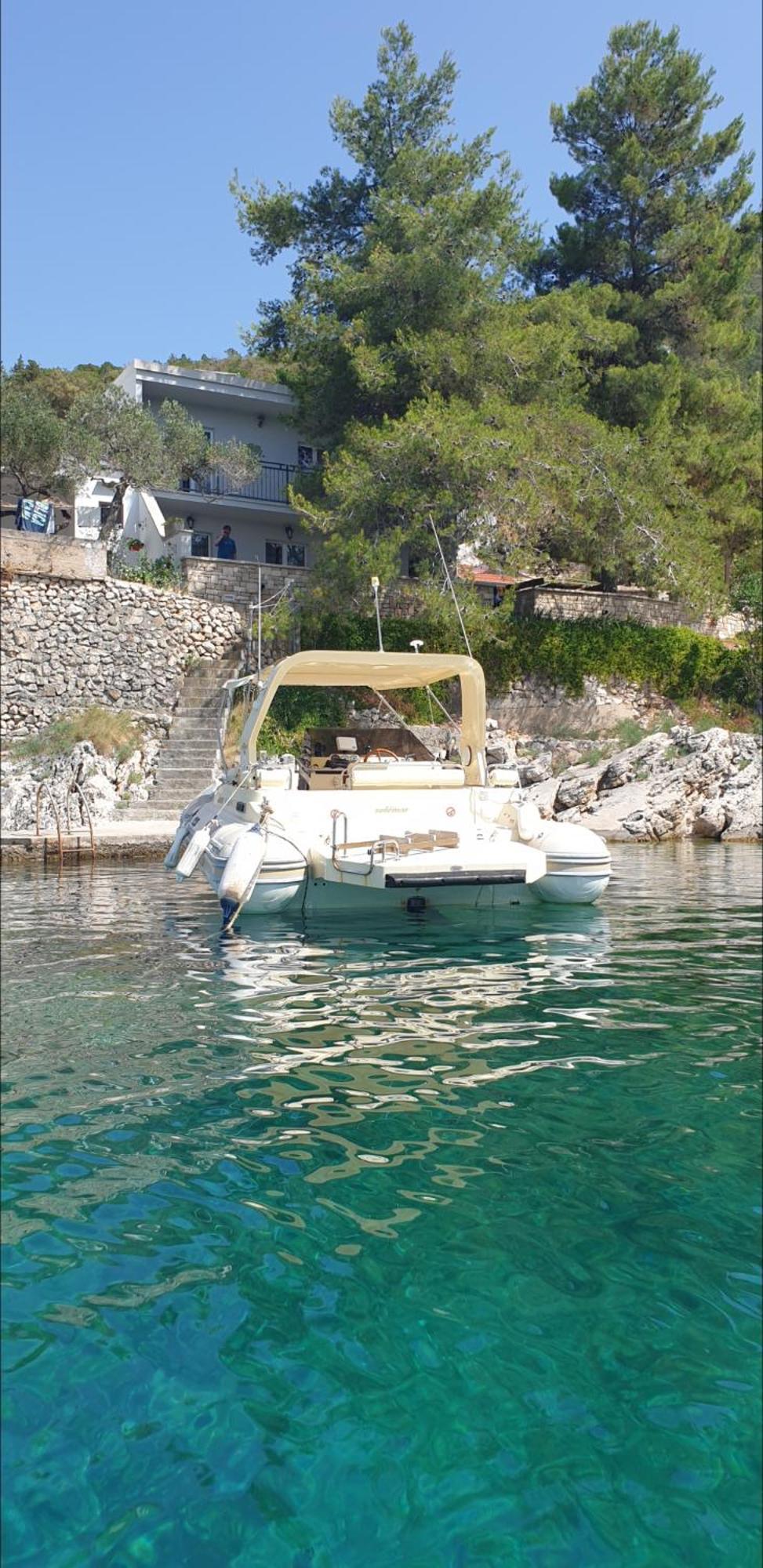 Adriatic Queen Gdinj Екстериор снимка